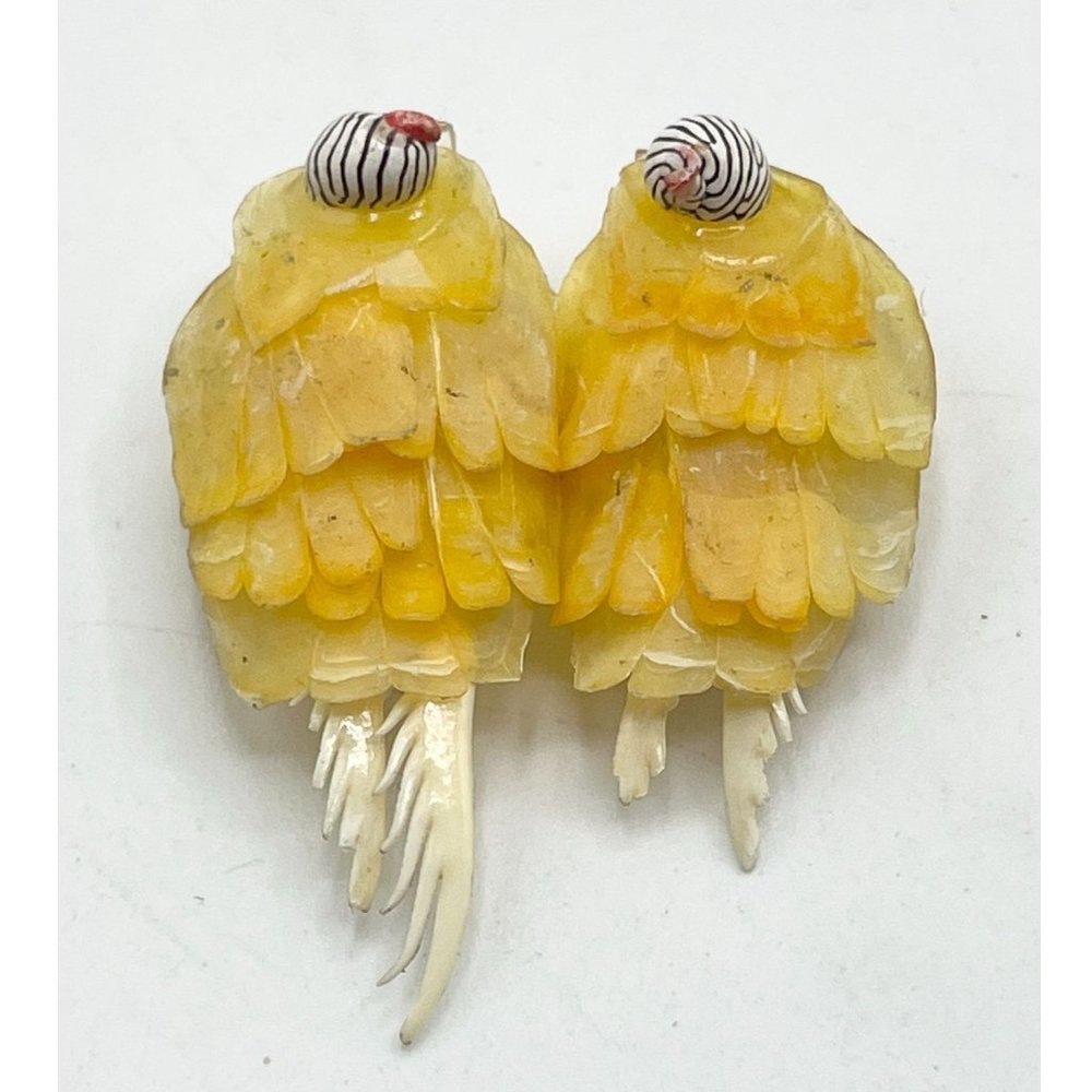 Vintage Sea Shell Love Birds Brooch Pin
